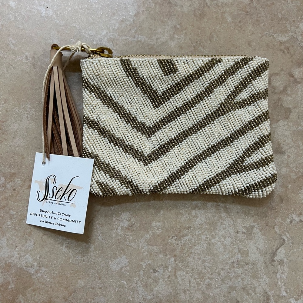 Sseko Beaded coin purse NWT